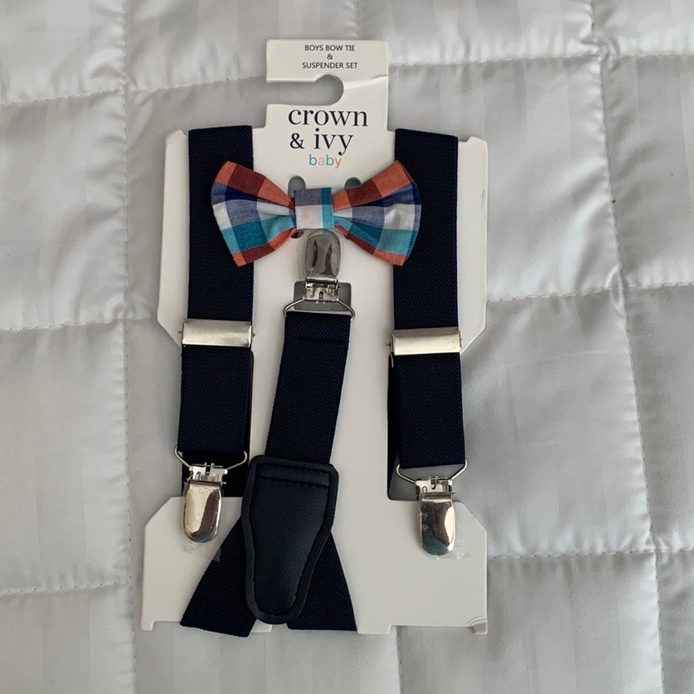 NWT baby/ toddler suspender set with bow tie